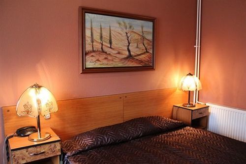 Villa Hotel Kristal Budapest Extérieur photo