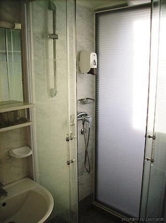 Villa Hotel Kristal Budapest Extérieur photo